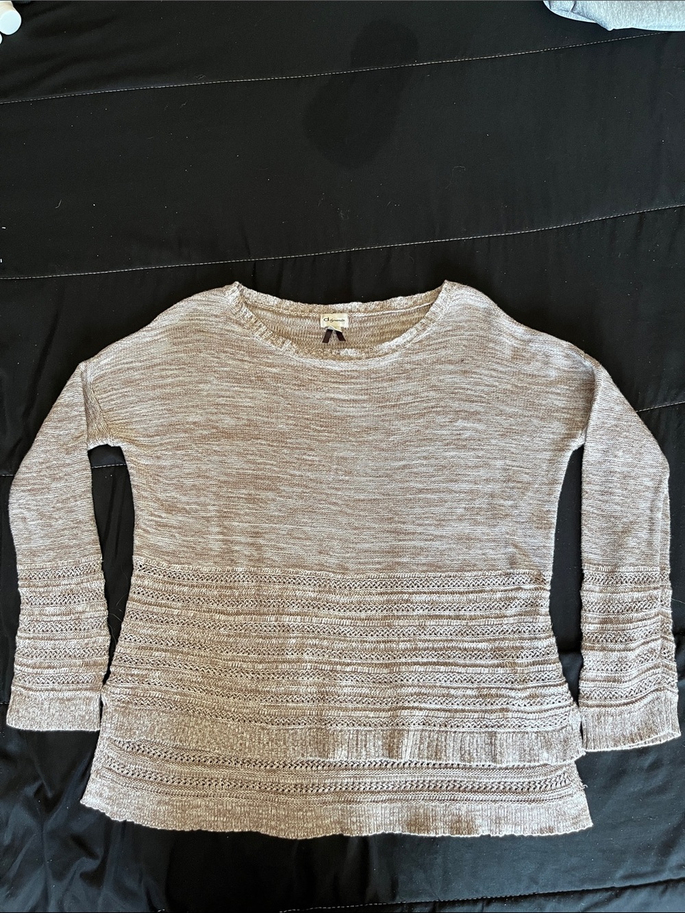 Dynamite Heathered Taupe Crewneck Sweater with Textured Banding